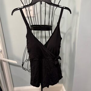 NEW Betsey Johnson Women’s Medium M Black Swimdress Swimsuit Side bow wrap